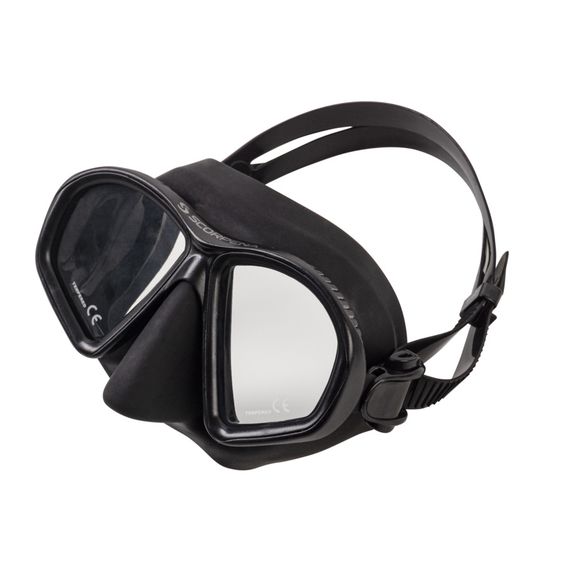 Маска Scorpena M из матового силикона