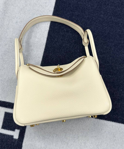 Сумка Hermes Lindy Craie Gold Hardware