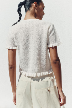 ZARA ВЯЗАНЫЙ КАРДИГАН С ВОЛАНАМИ, ЭКРЮ