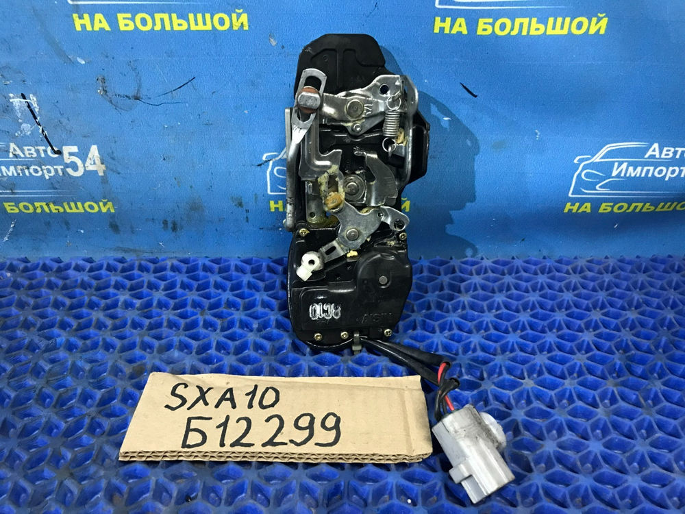 Замок багажника TOYOTA RAV4 1995-2000