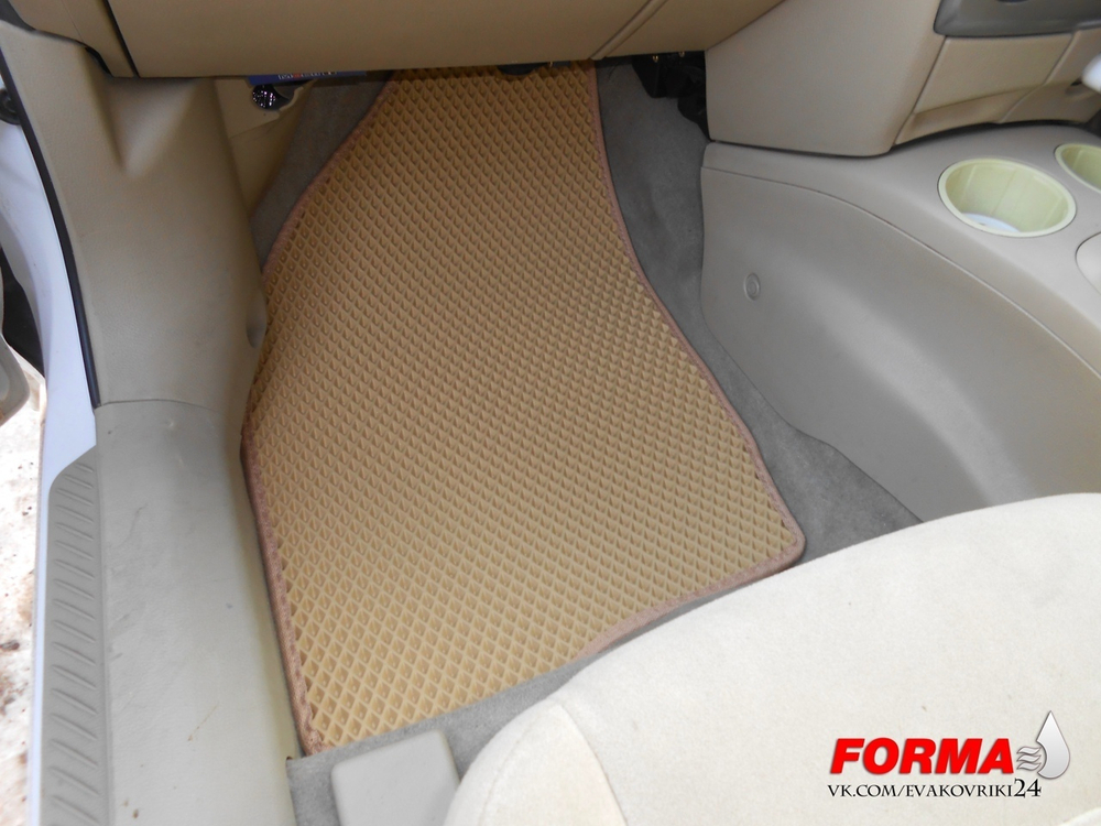 Mazda Demio 2 поколение DY (08.2002 - 06.2007) правый руль