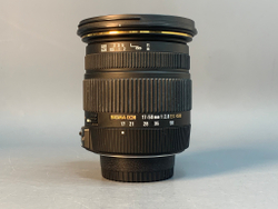 Sigma Zoom AF 17-50mm f/2.8 EX DC OS HSM Nikon F