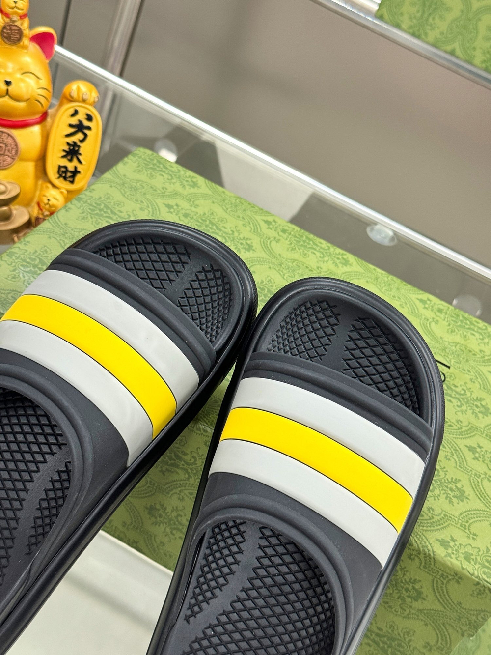 Gucci Slide