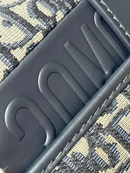 Сумка Dior 30 Montaigne жаккард Oblique