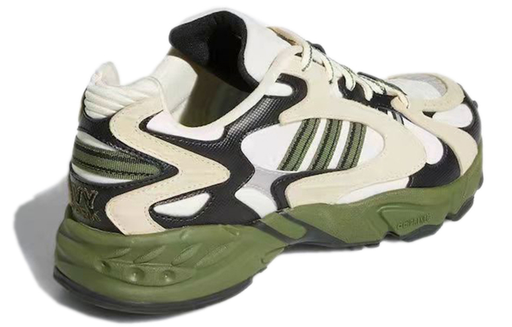 Кроссовки Adidas