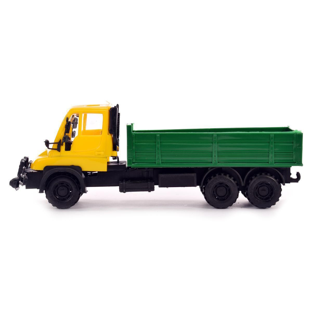 Автомобиль пластмассовый Модель КМР 415