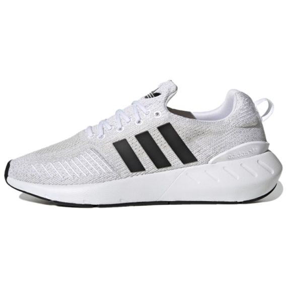 Adidas originals Swift Run 22