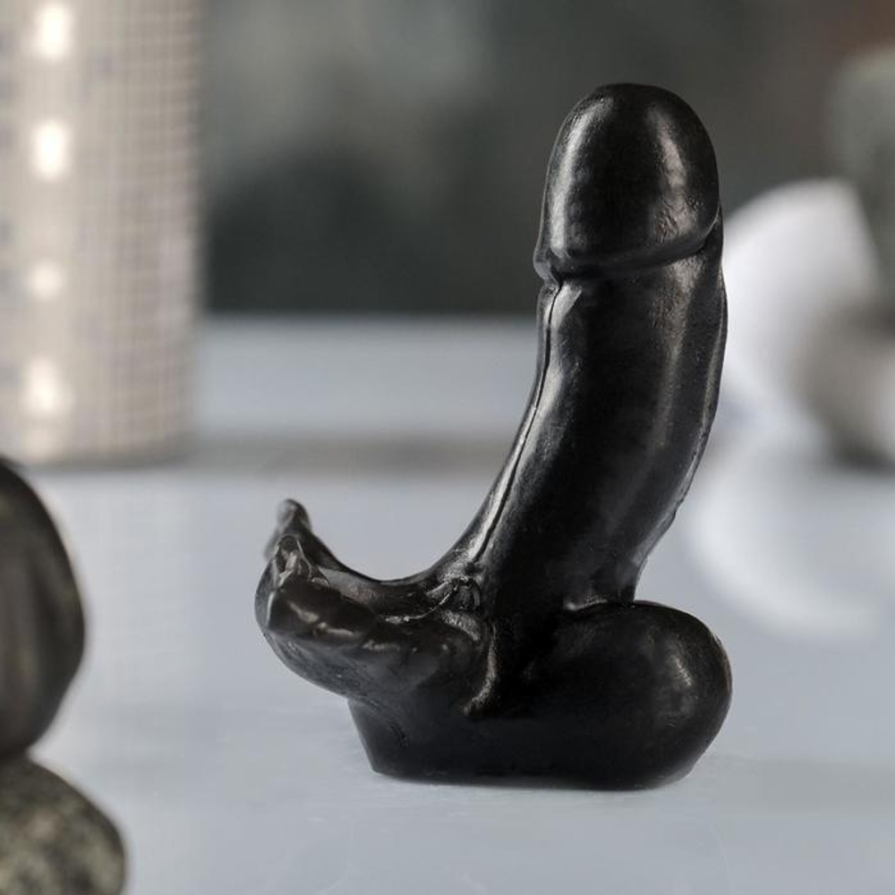 Черное фигурное мыло Фаворит с крыльями (Цвет: черный)