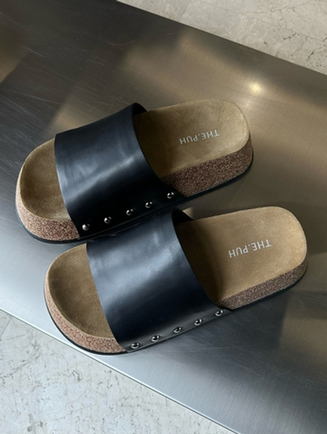 Черные кожаные шлепанцы на пробковой подошве