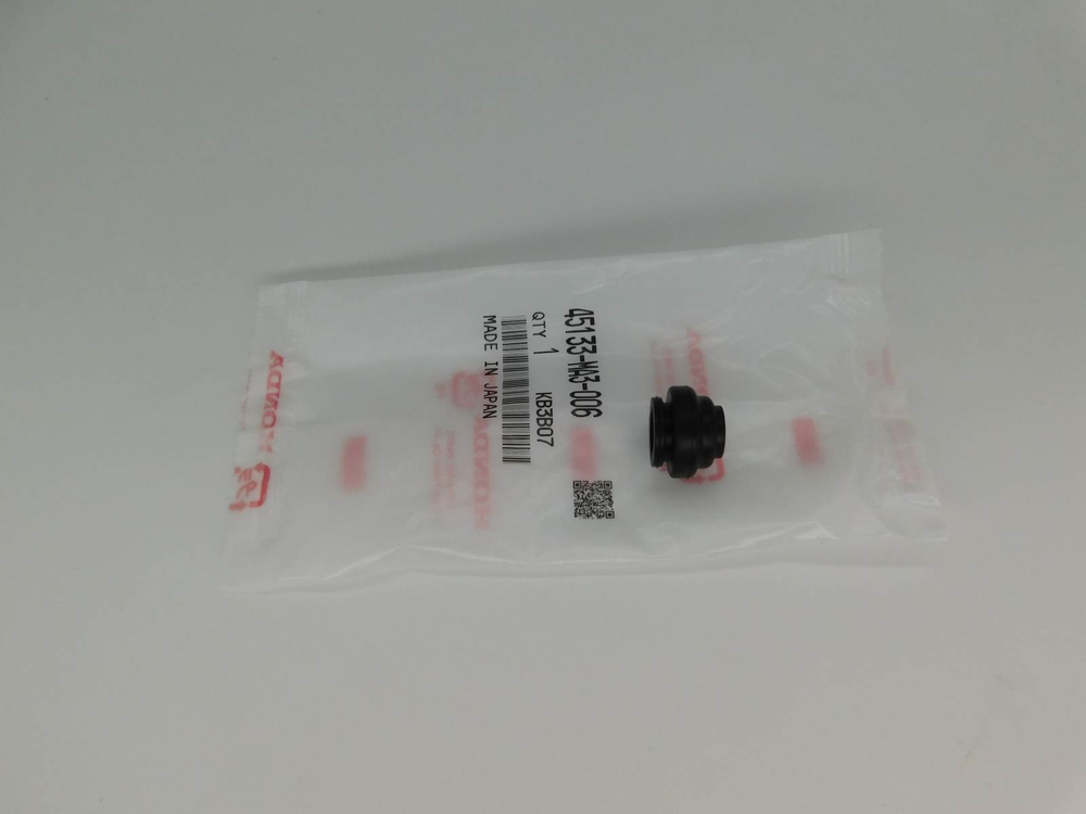 пыльник суппорта Honda Shadow 750 CRF250 CBR600 VT1100 VTX1800 45133-MA3-006