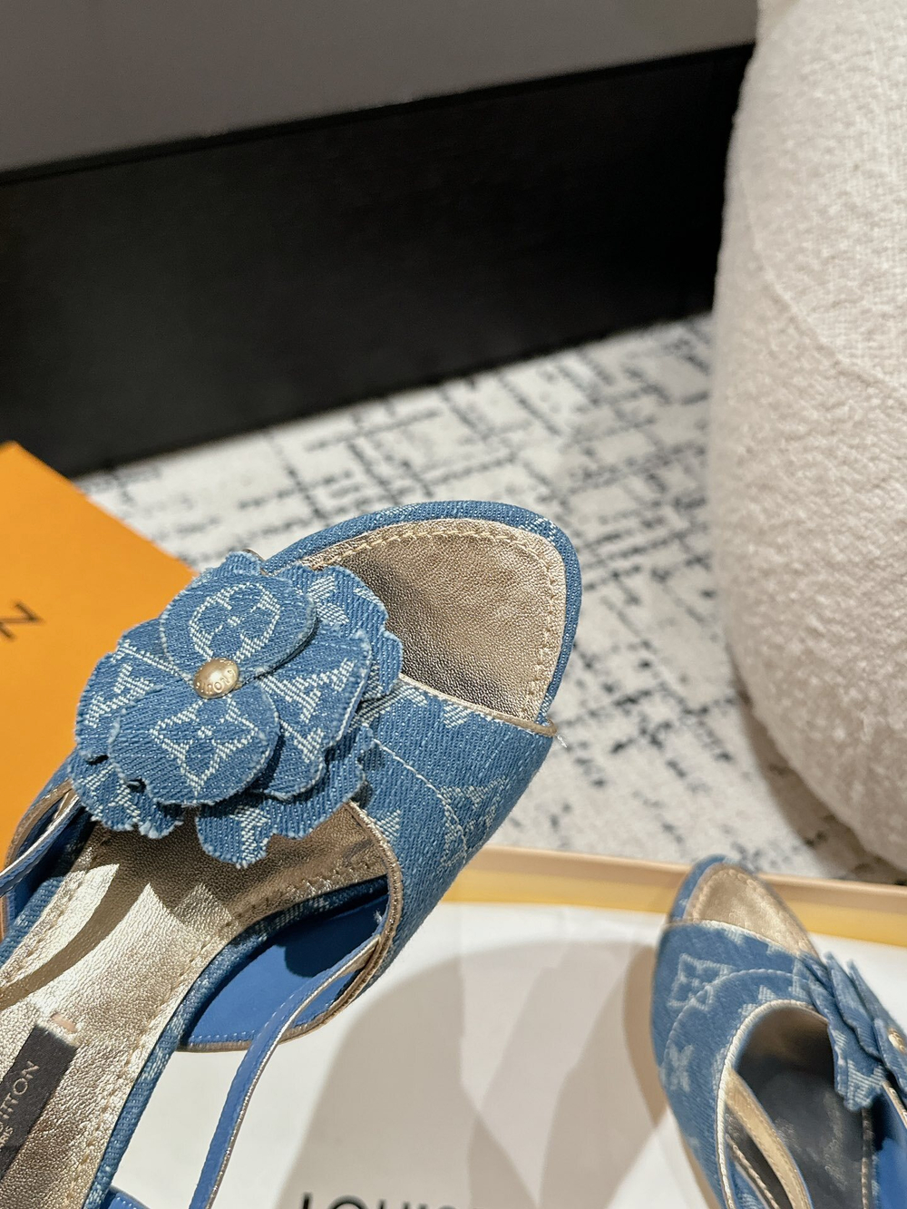 Louis Vuitton Sandal