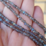 Лабрадор с яркой иризацией, рондель, огранка, 4мм, цена за нить 9.5см (1/4)