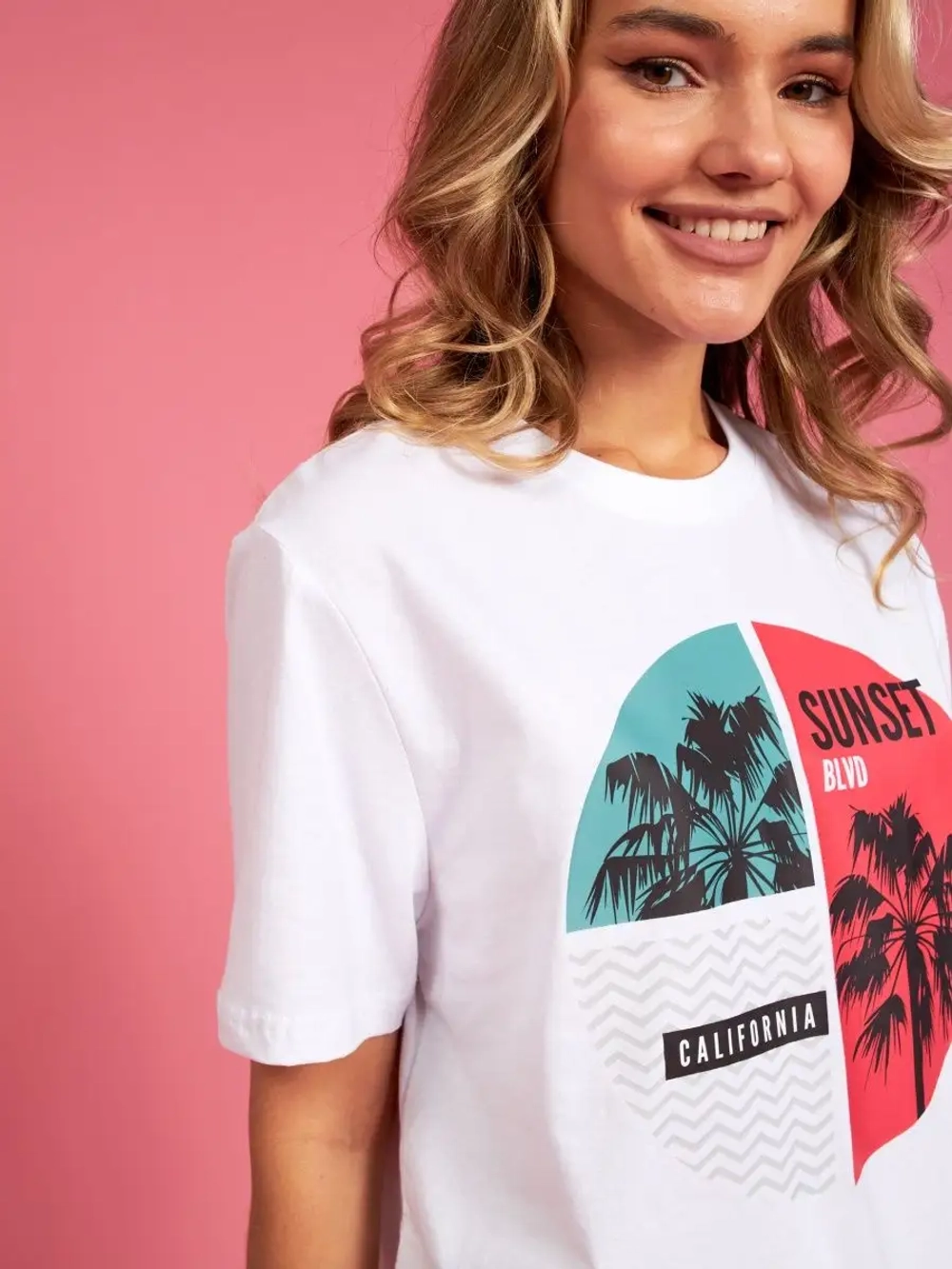 Футболка с принтом california надпись калифорния