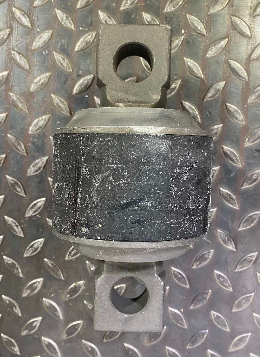 Подшипник 16925221