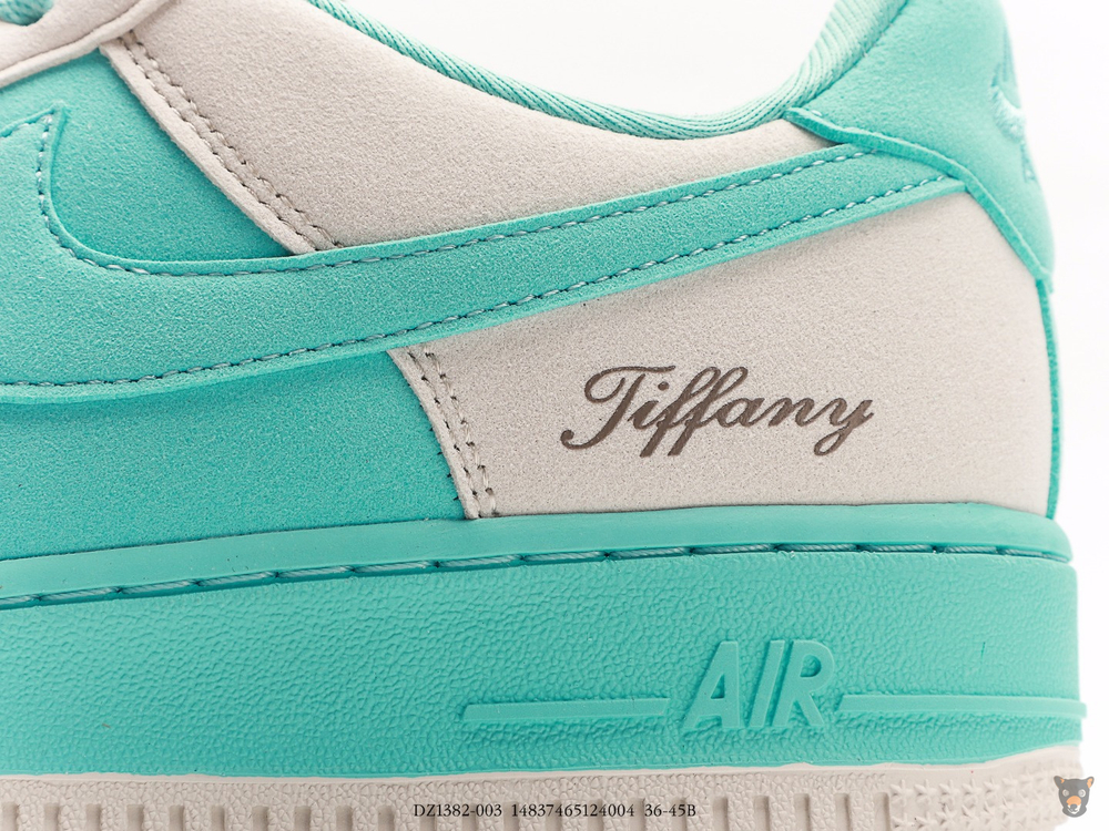 Кроссовки Tiffany & Co x Nike Air Force 1 Low