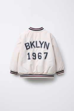 ZARA БОМБЕР В СТИЛЕ ПРЕППИ ИЗ ВЫСОКОТЕХНОЛОГИЧНОЙ ТКАНИ, ЭКРЮ