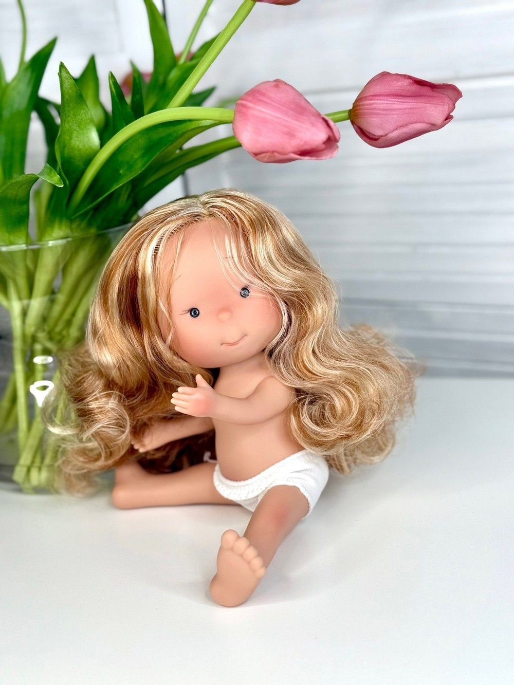 Кукла Nines виниловая 30см PIPPA без одежды (2899W10)