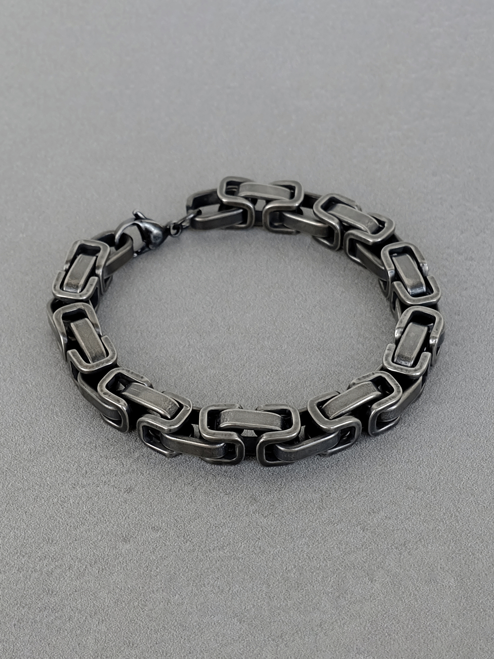 Мужской браслет из нержавеющей стали