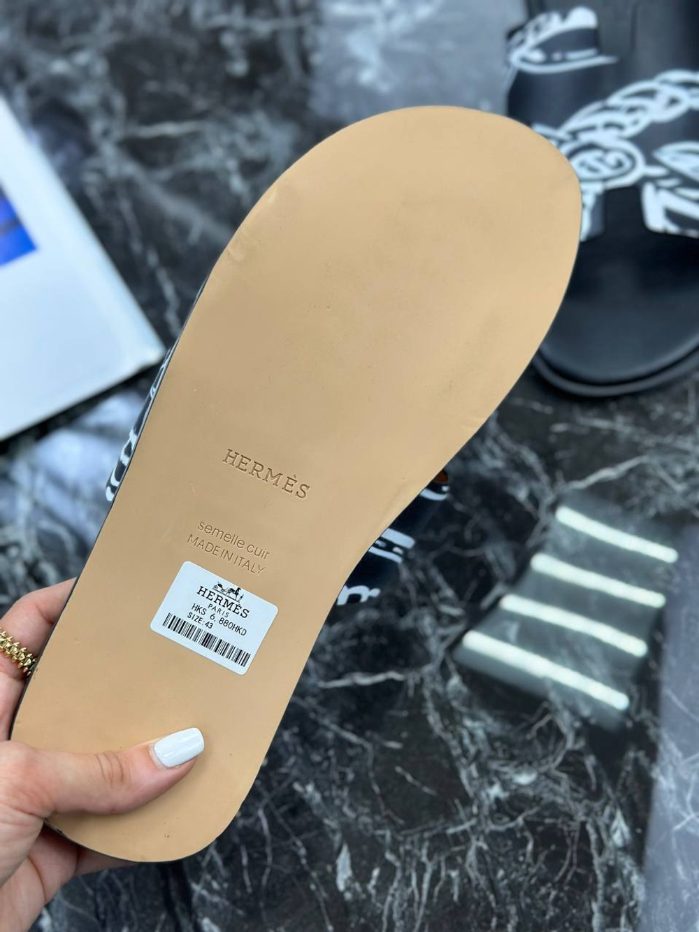Шлепанцы Hermes