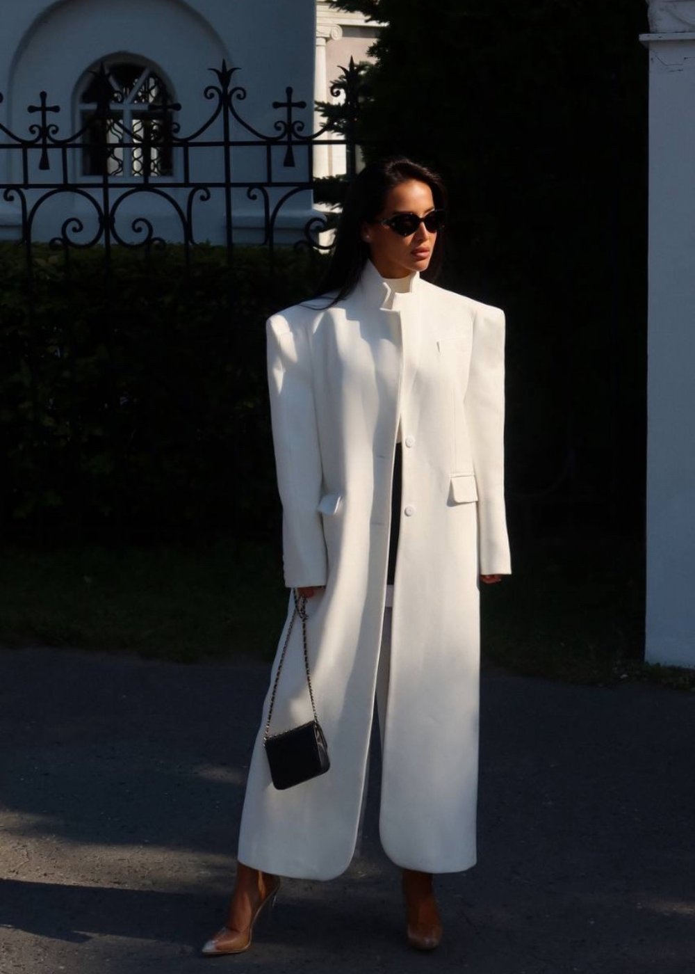 Пальто Топ, Белое