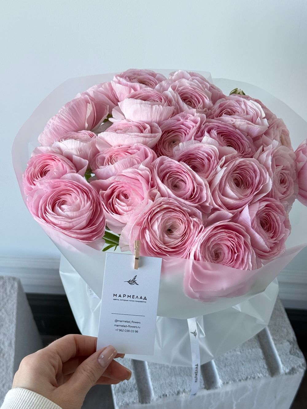 Букет из ранункулюсов в розовом оттенке 25 шт