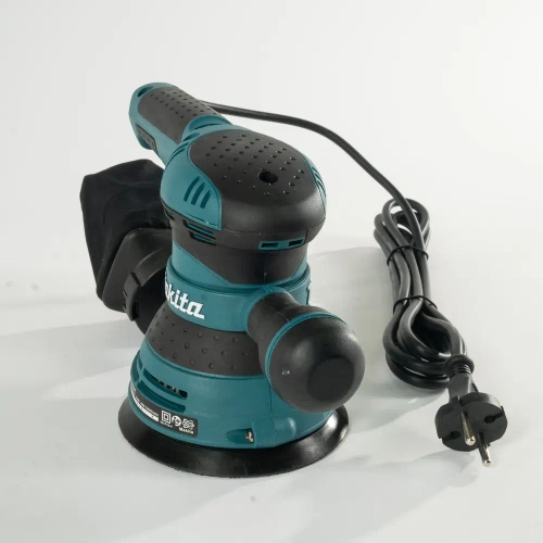 Эксцентриковая шлифмашина Makita 300W
