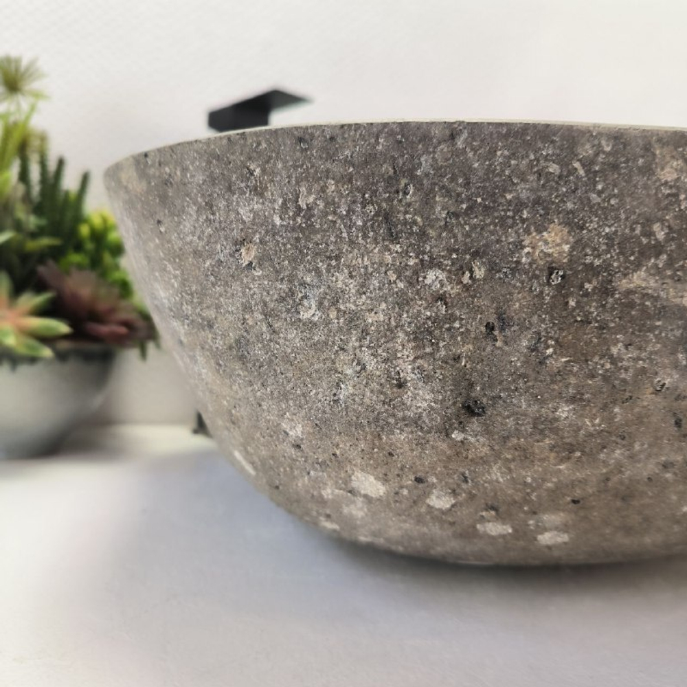 Раковина из речного камня RS-63483 (47*46*16) 0122