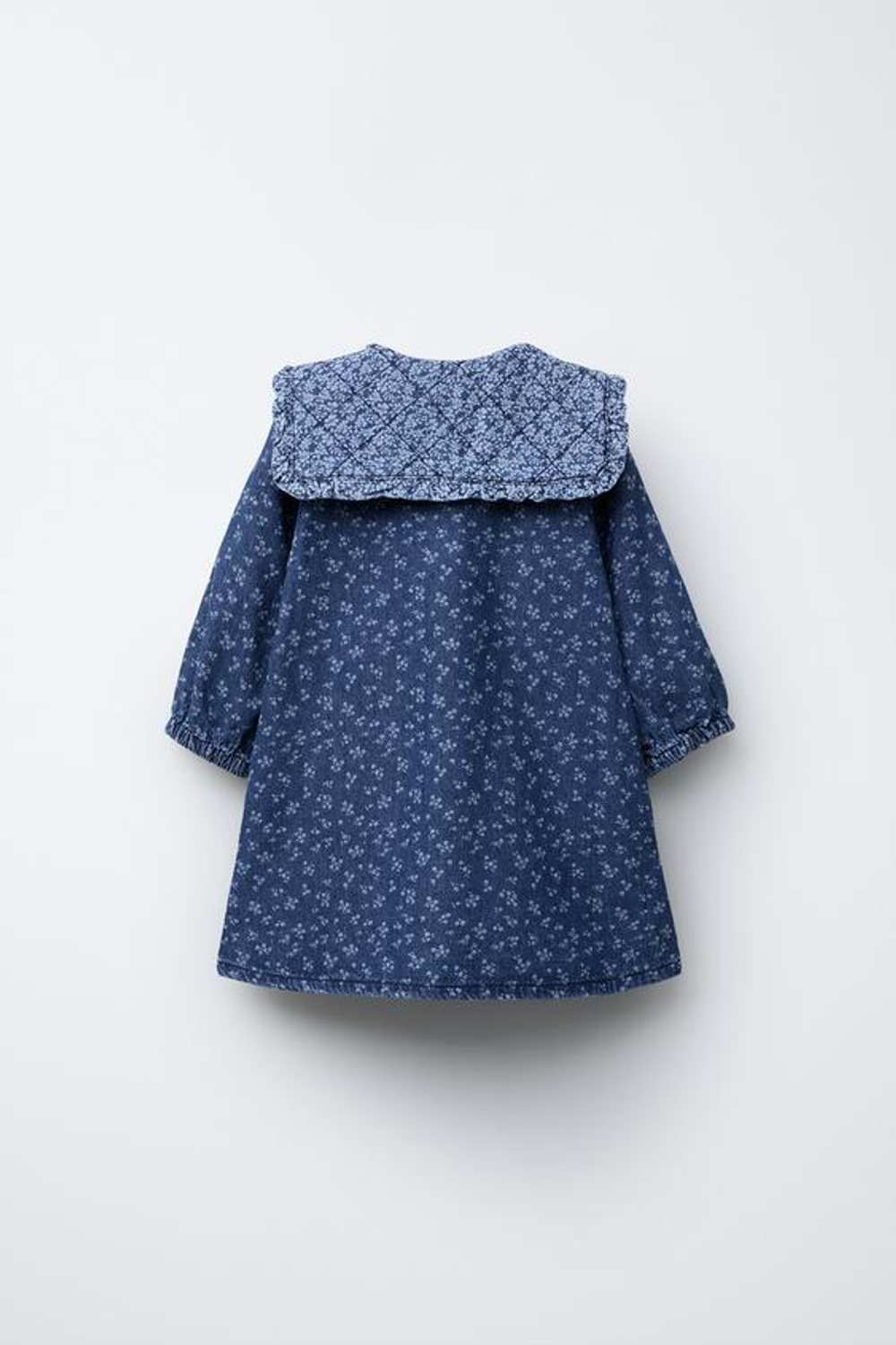 ZARA ДЖИНСОВОЕ ПЛАТЬЕ С ЦВЕТОЧНОЙ ВЫШИВКОЙ, ВЫЦВЕТШИЙ СИНИЙ