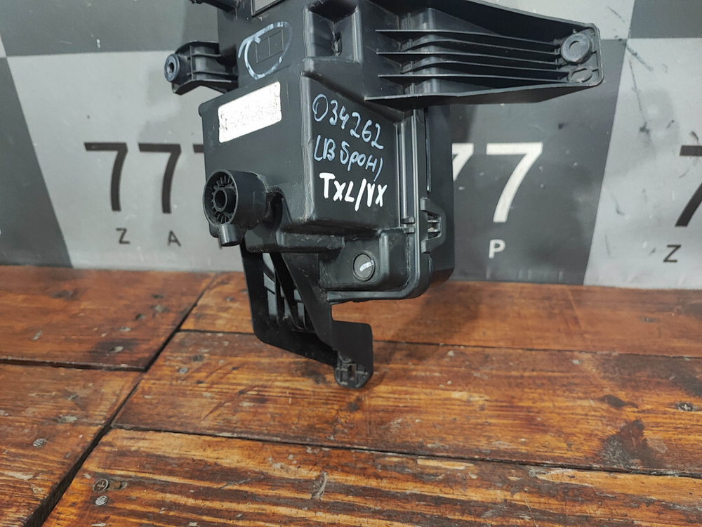 ПТФ передняя левая Exeed TXL 21-нв Б/У Оригинал 605000165AA