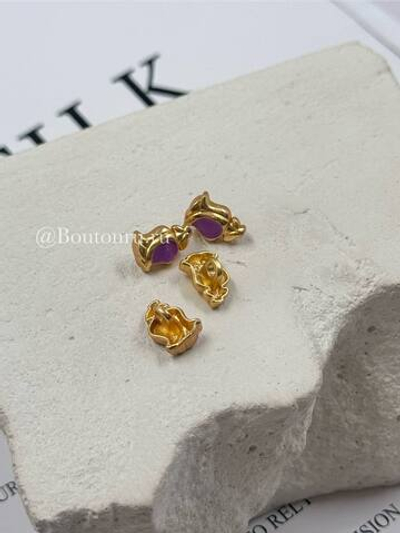 Пуговицы "Роза" золотистые с фиолетовой эмалью