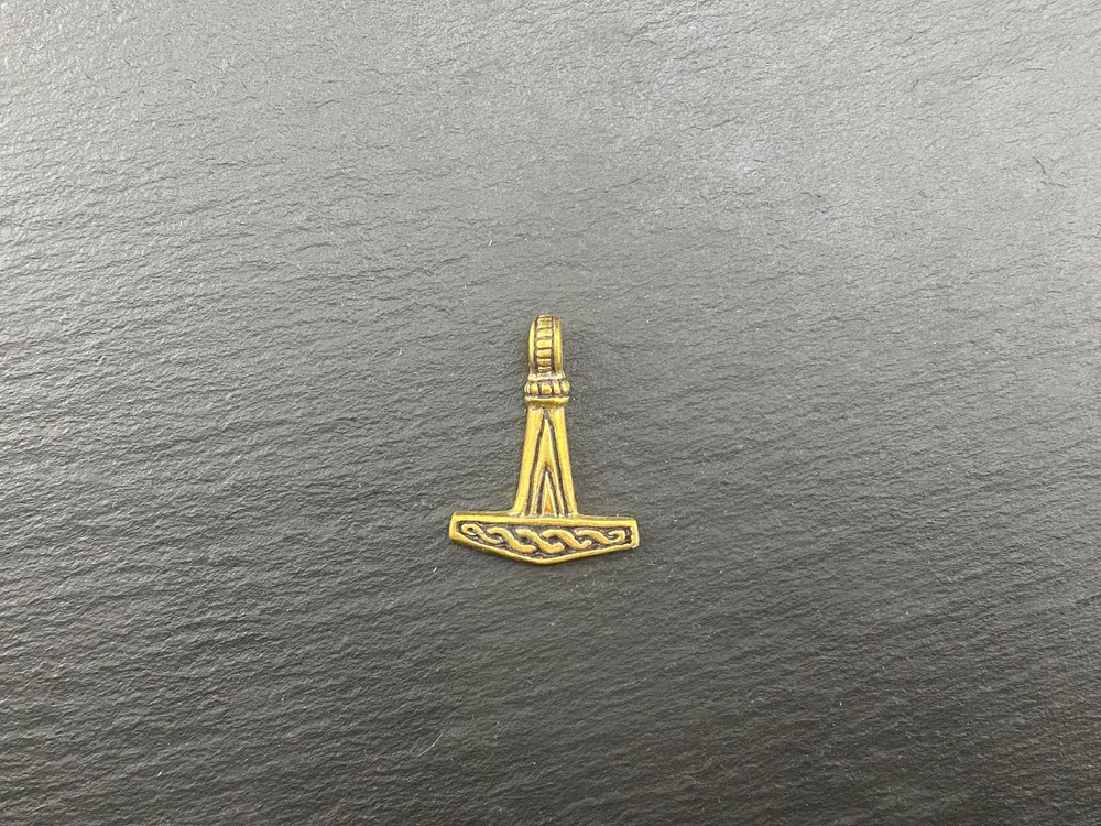 Мьёльнир. Хельсингборг 10-11 в.