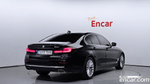 BMW 5 Series (G30) 520i Luxury (11.2022)