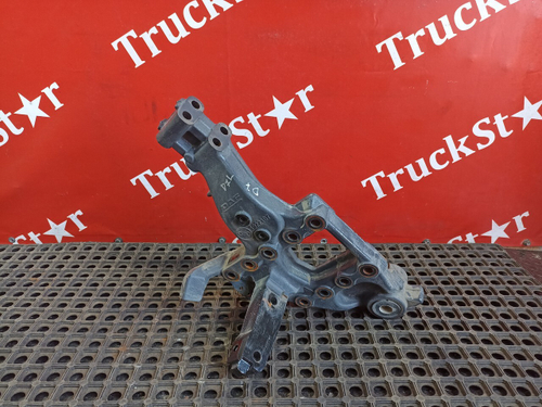 Кронштейн рессоры передней левый 2020г.