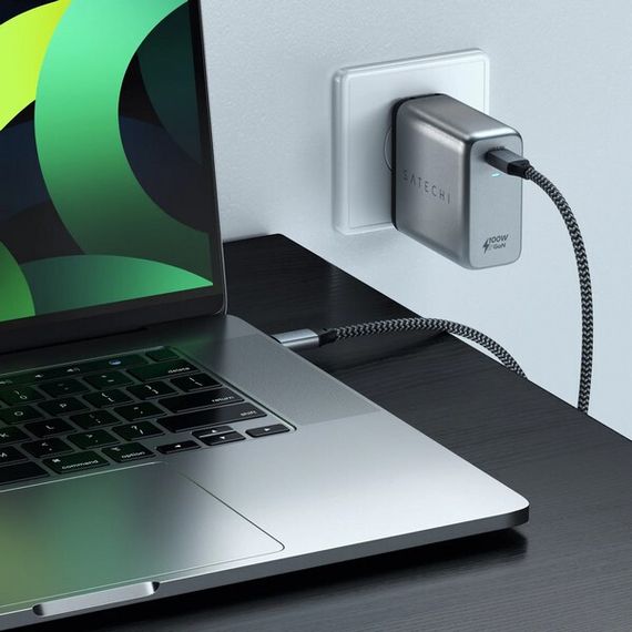Сетевое зарядное устройство Satechi Compact Charger 100W GaN Power (ST-UC100WSM-EU) Space Gray
