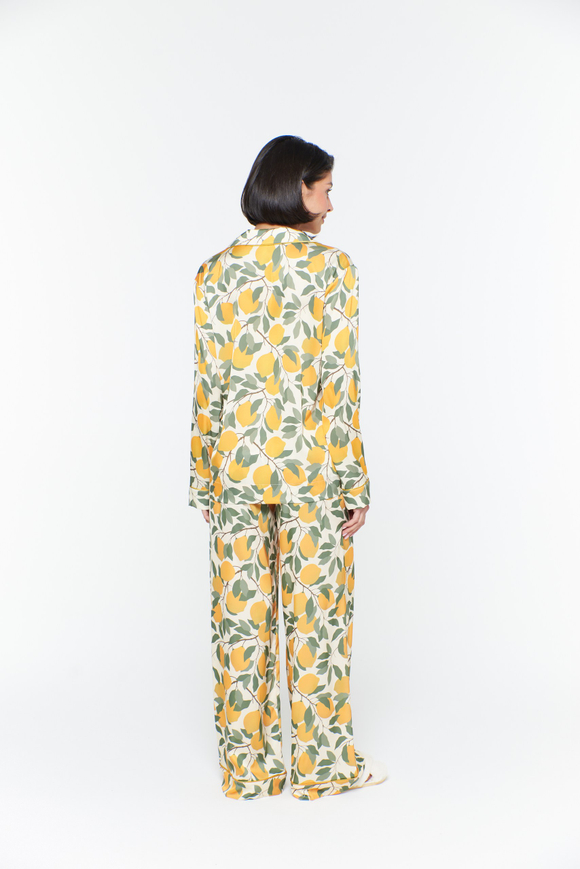Блуза из натурального шелка с лимонами