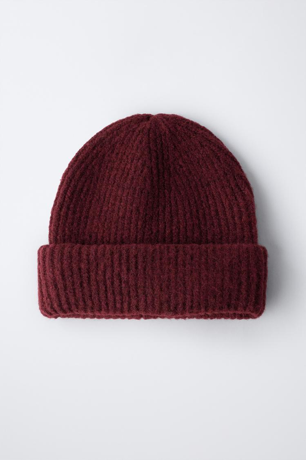 ZARA БАЗОВАЯ ШАПКА БИНИ, БУРГУНДИ