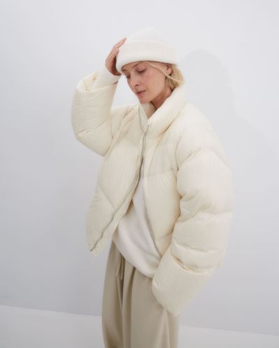 Пуховик сливочный