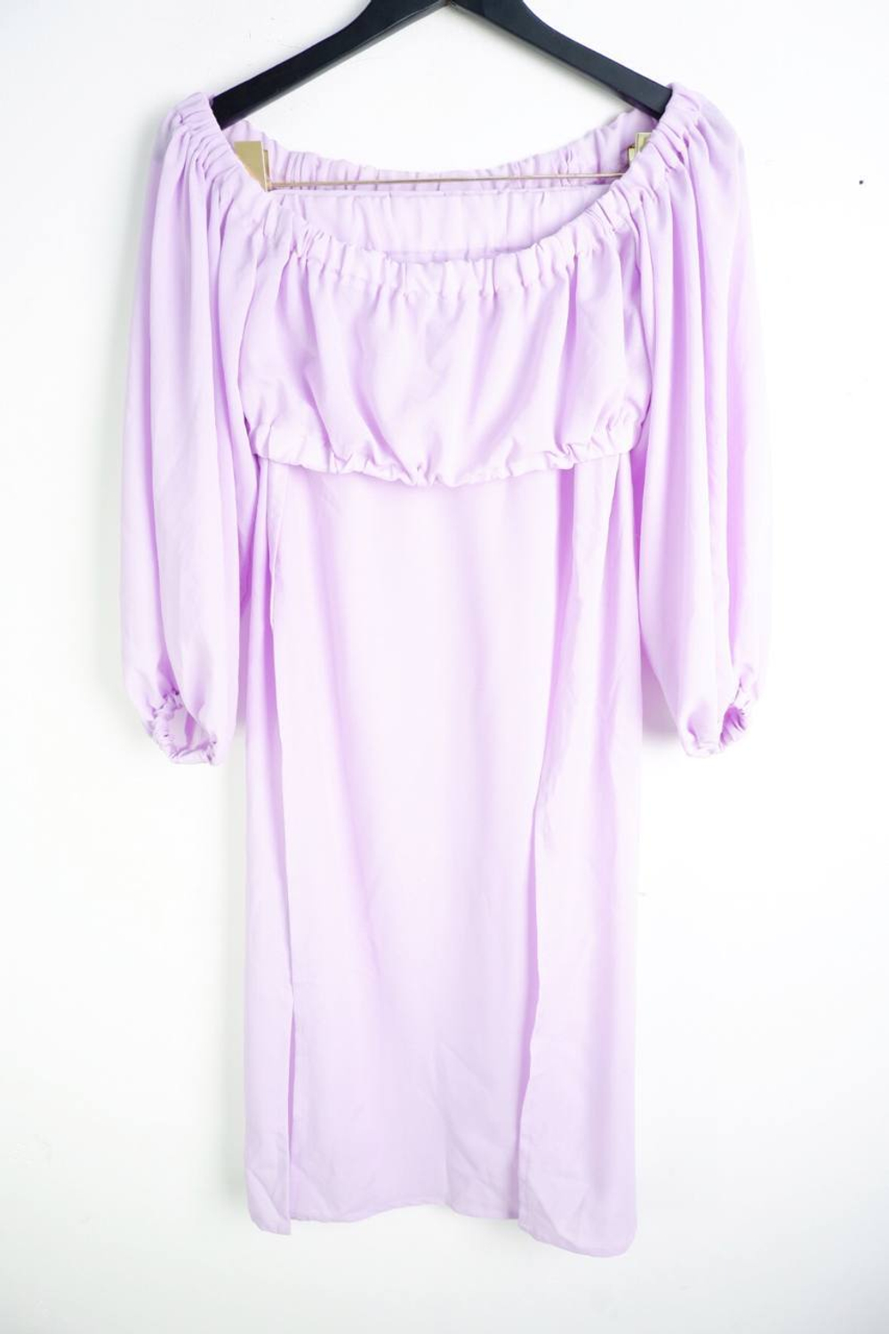 Костюм Miss Nude приятного цвета, визуально на 42 размер