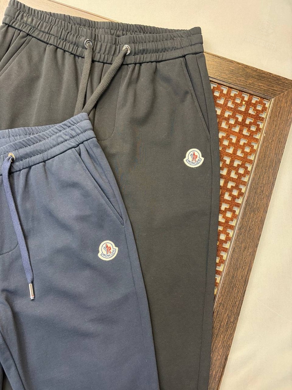 Спортивные штаны Moncler