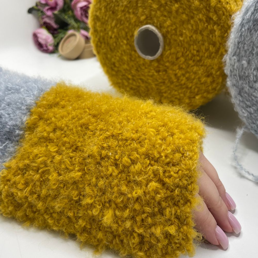 Букле COFIL 25% кид мохер 15% меринос 12% полиэстер 48% полиакрил