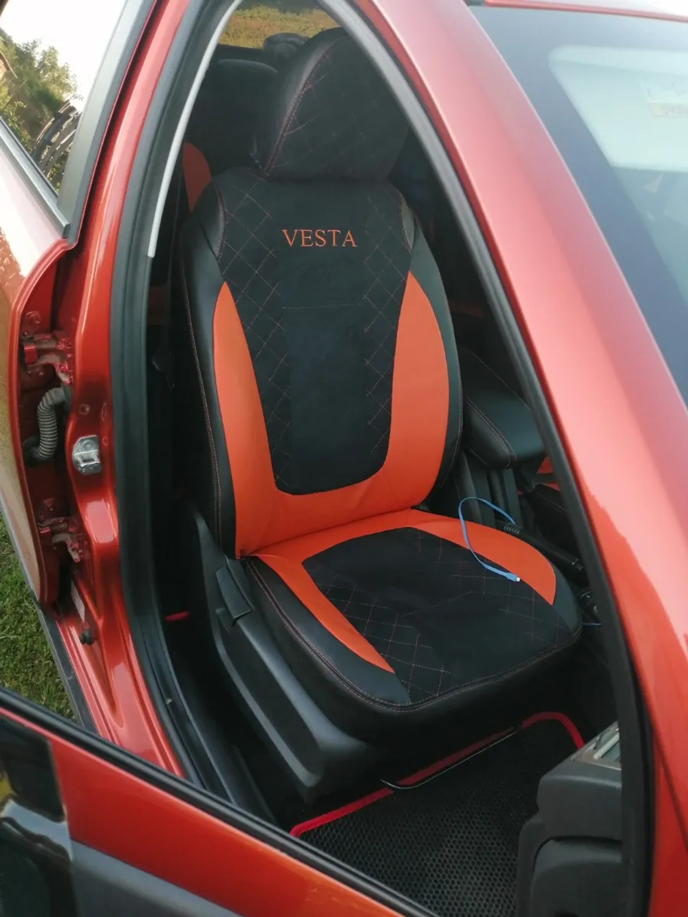 Чехлы Lada Vesta Премиум (Модель №6)