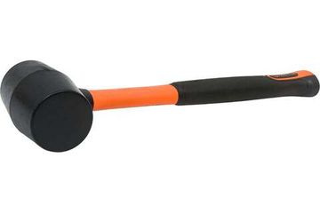 Кувалда  резиновая 58 мм, черная с фиберглассовой рукояткой Tactix 223007