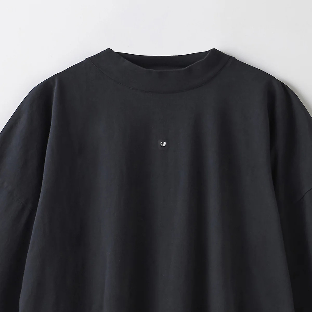 Футболка Yeezy x Gap Small Logo