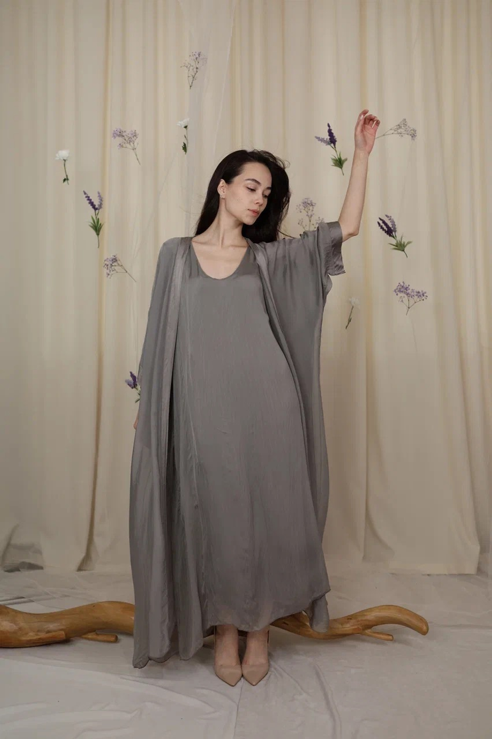 платье в пол, без рукавов