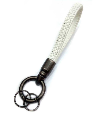 Брелок для ключей Кожа Хлястик (декор плетенка) X105-A-WT белый