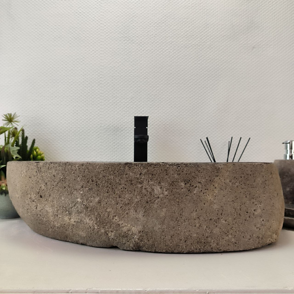 Раковина из речного камня RS-63545 (63*37*16) 0124