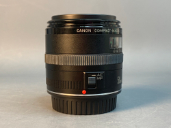 Canon EF 50mm f/2.5 Compact Macro