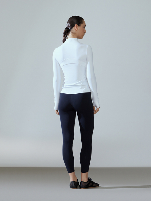 Лосины Essential Leggings in Black