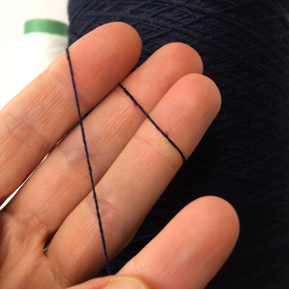 CLEOPATRA - FILIDEA; 90% хлопок, 10% кашемир; 900м/100гр; col. 480136 NAVY тёмно-синий