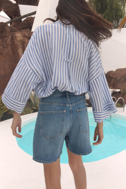 ZARA РУБАШКА ИЗ СМЕСОВОГО ЛЬНА С ШИРОКИМИ РУКАВАМИ, СИНИЙ/БЕЛЫЙ